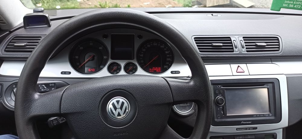 Volkswagen Passat B6