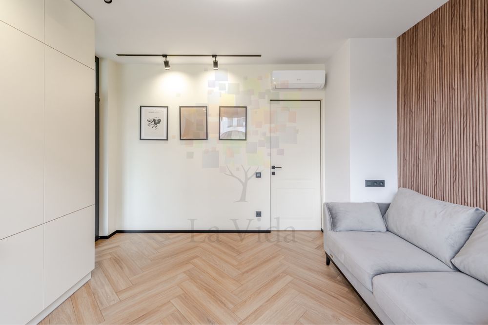 Продаж 2-кімнатної квартри Файна Таун 66,3 м² ЖК Файна Таун, Салютна,