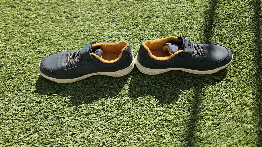 Ténis Joma tamanho 36