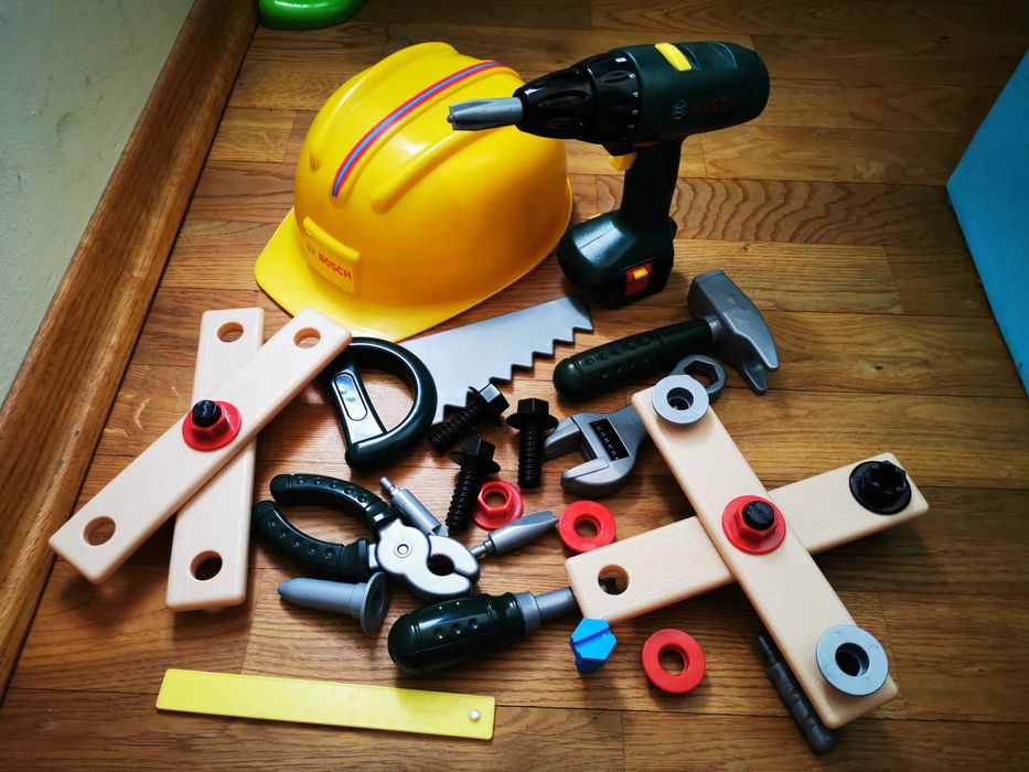 Zestaw narzędzi dla dzieci Bosch