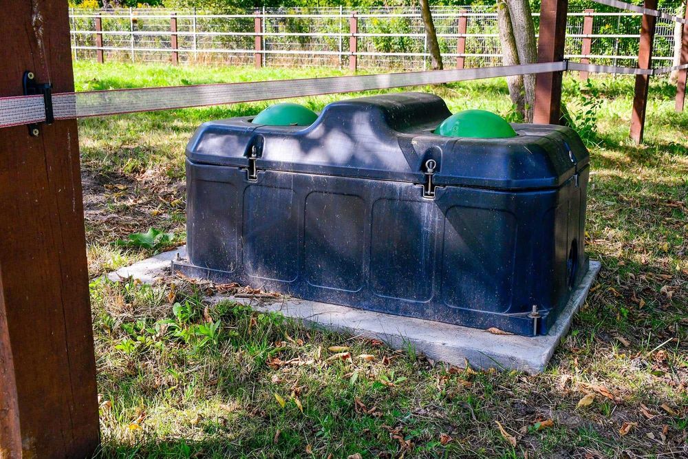 Poidło niezamarzające, dwukomorowe, Kerbl