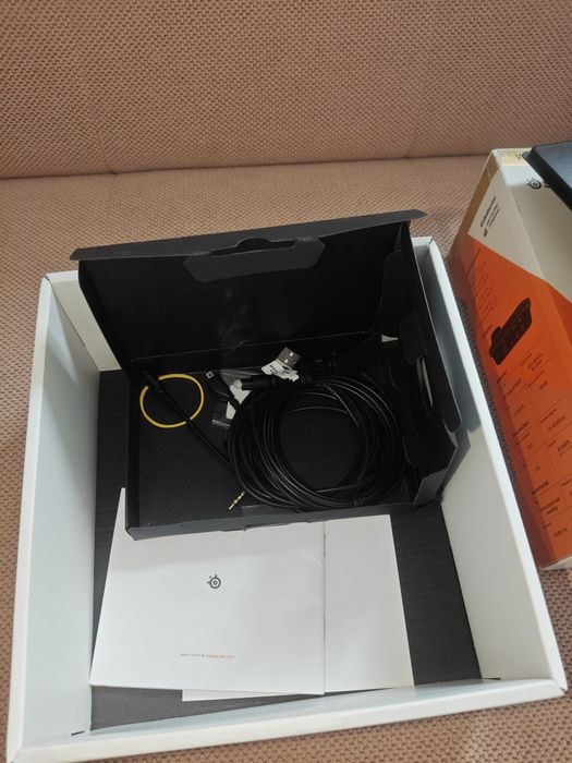 Steelseries Arctis PRO + GAMEDACK
