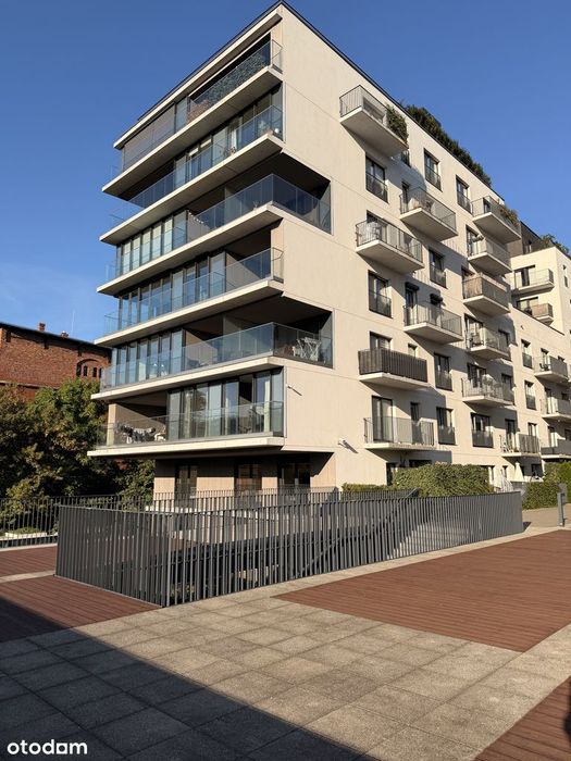 Stare Miasto- 3 pok. z ogródkiem i widokiem na Odrę, m.postojowe