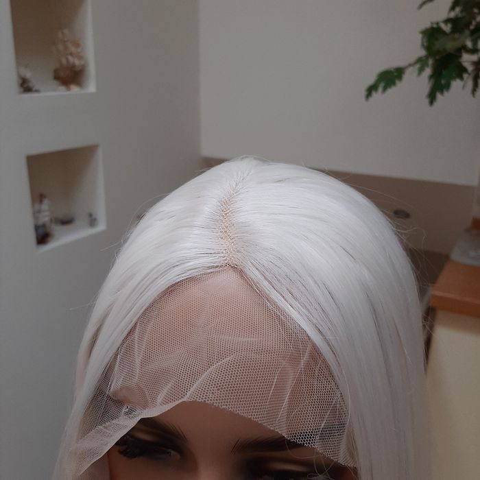 Peruka lace front biała 80cm