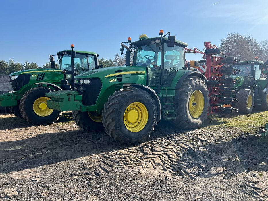 John Deere 7930