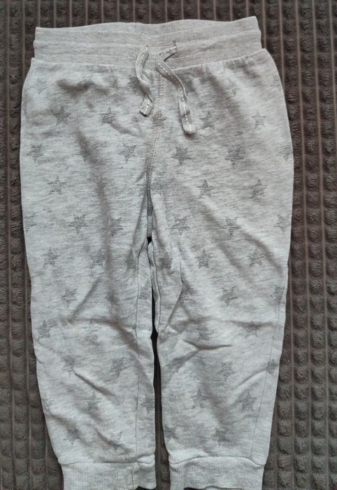 Spodnie dresy h&M na około 1 rok