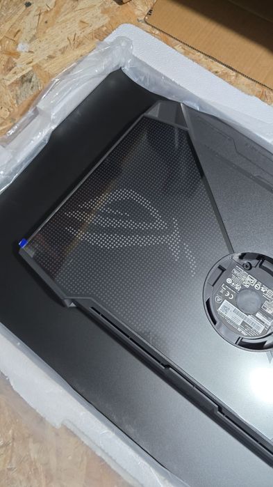 Monitor ASUS OLED 240hz