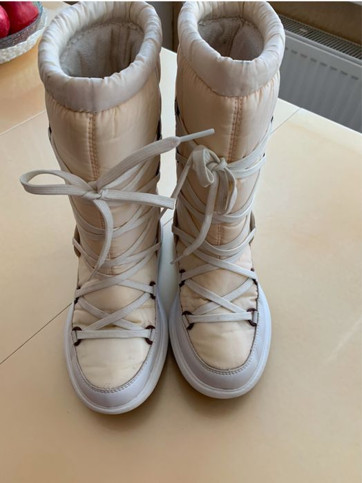 Детские дутики Helly Hansen