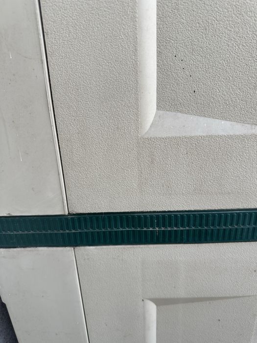 Abrigo armário em resina para exterior ou para zonas fechadas