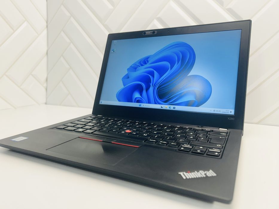 Laptop Lenovo x280 i5-7gen 8GB/256GB 12,5” FullHD