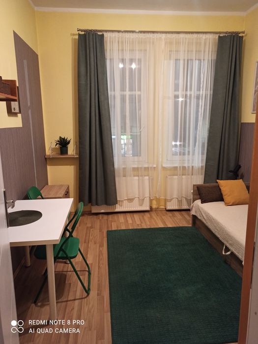 Wynajmę  pokoj jedno lub dwu osobowy