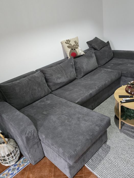 Sofá em forma de U Novo ..preço 600€ vir buscar até 15/1/26