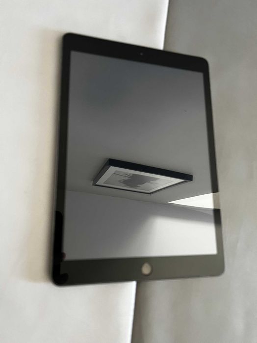 iPad 7 10,2" wifi 128GB szary zadbany