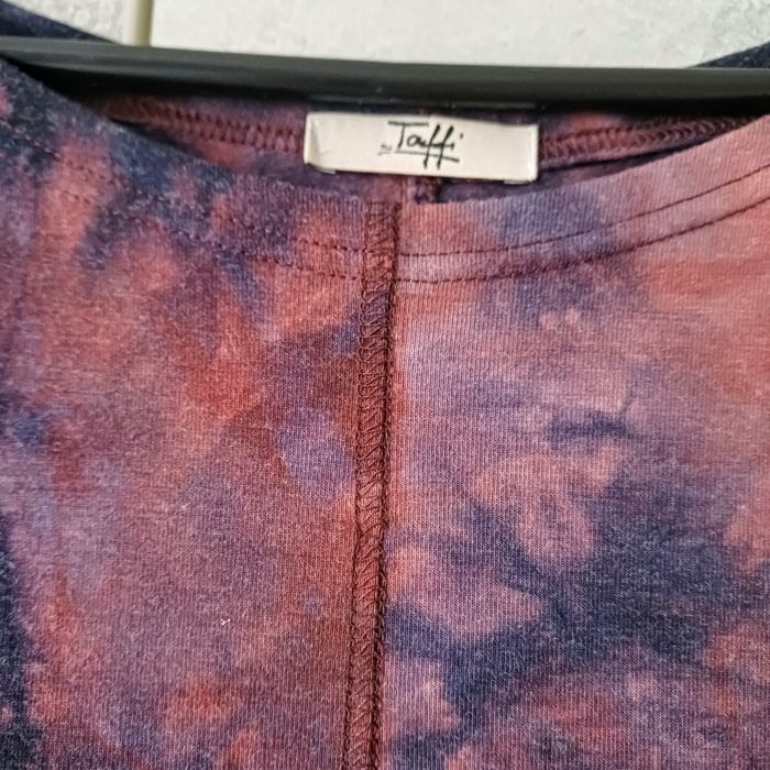 Sukienka cieniowana,,asymetryczny dół ,/ by Taffi./ .