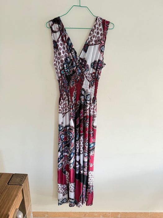 Roupa mulher variada