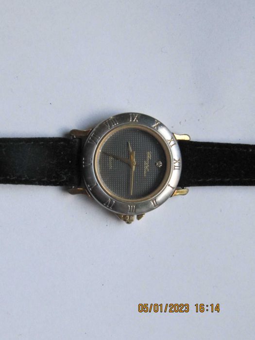 Charm de Luxe ciekawy zegarek damski