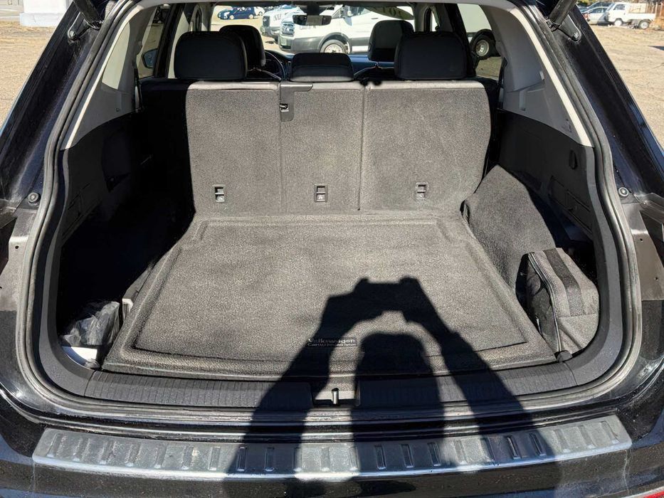 Volkswagen Tiguan      2019