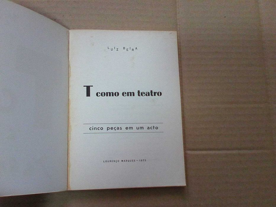 T como em teatro : cinco peças em um acto
