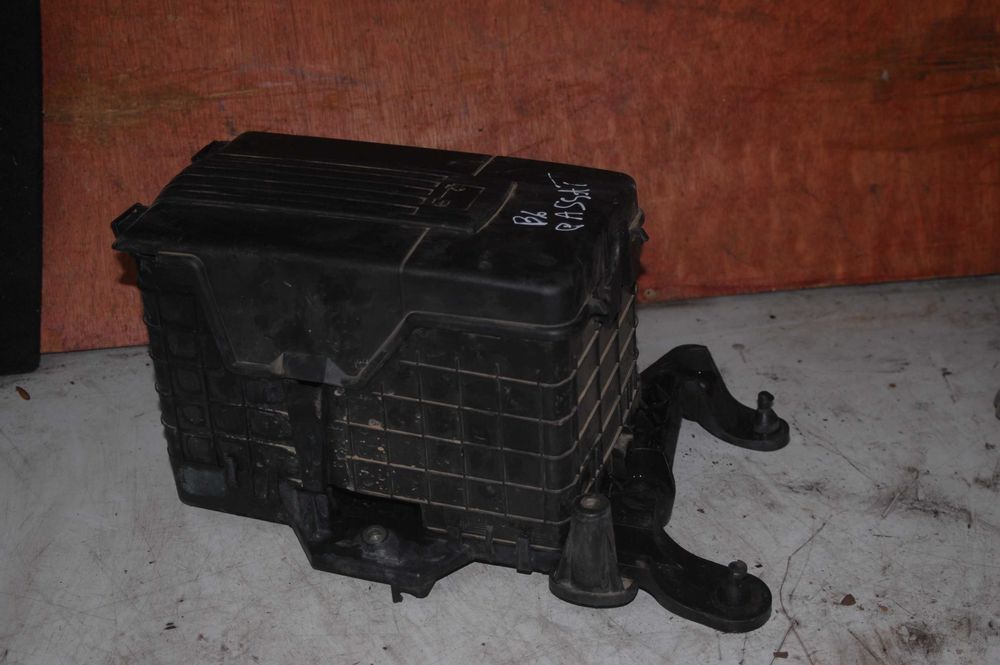 Obudowa akumulatora Volkswagen Passat B6