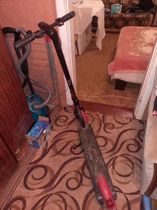 Електро самокат ядеа