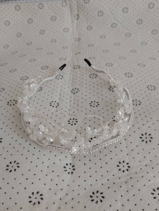 Wianek ślubny lub jako opaska ślubna