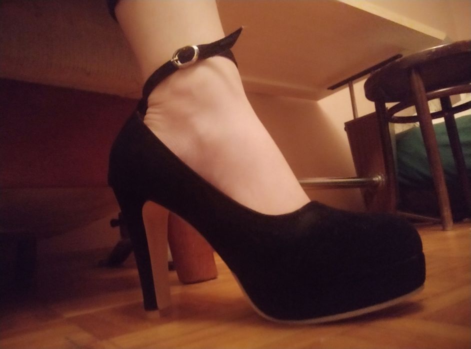 Czarne Buty Platforma na wysokim obcasie ok. 13 cm