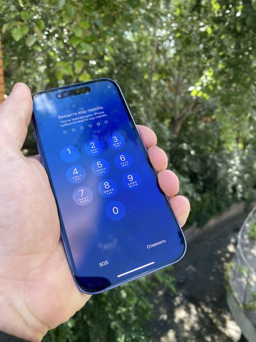 Продам Смартфон Apple iPhone 16 128GB заблокований