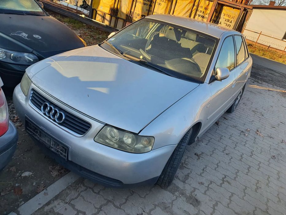 audi a3 8L LY7W maska zderzak lampa grill błotnik drzwi zbiornik paliwa szyba lusterko klamka