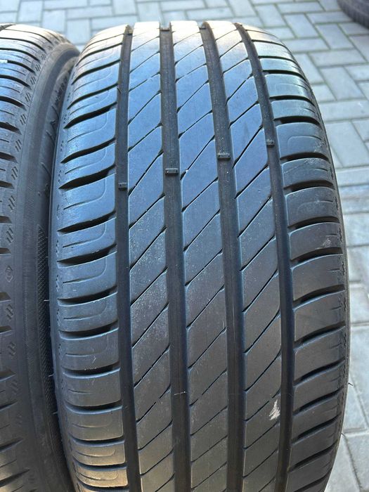 Шини 205/50 R17 89V Kleber Dynaxer HP4