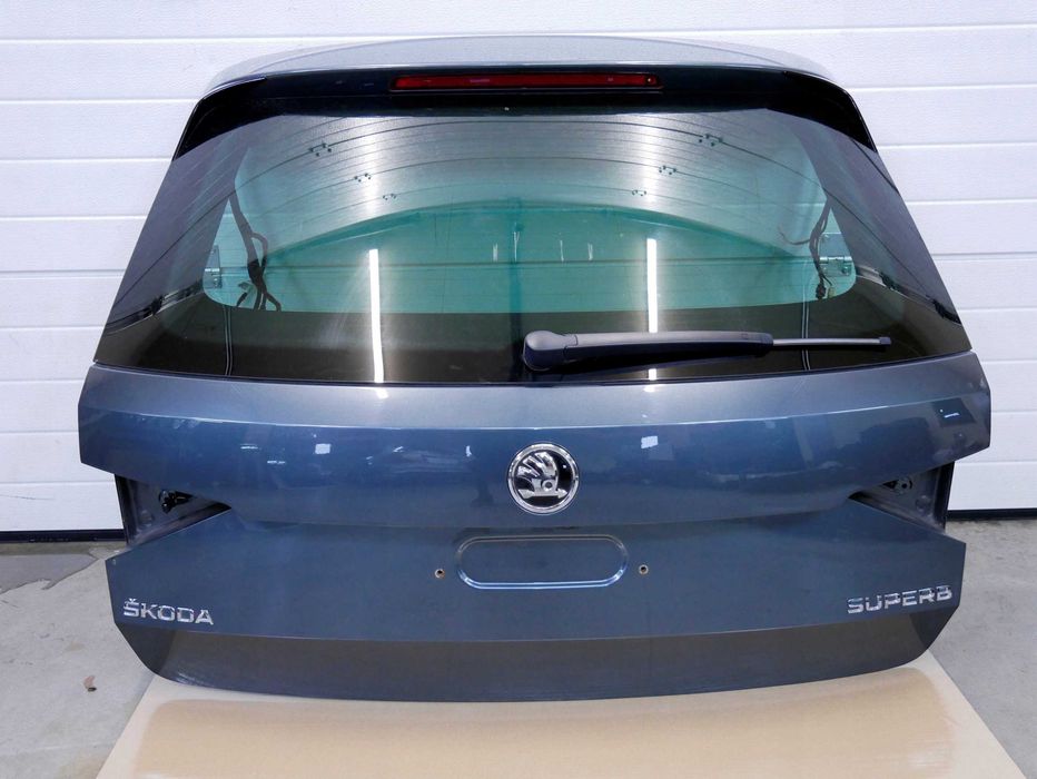 Skoda Superb III 3V Кришка багажника