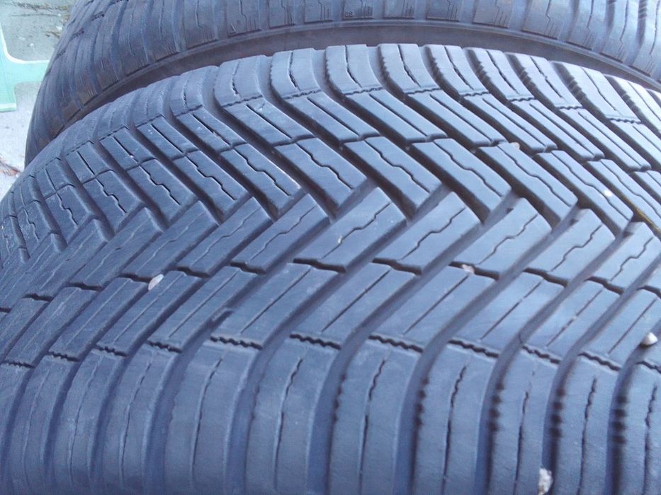 2 Opony wielosezonowe 235/45r18 NEXEN 2024r 6.5mm