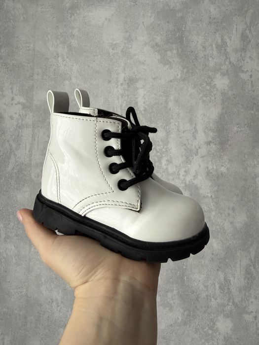 Продам дитячі осінні черевички  21 розмір