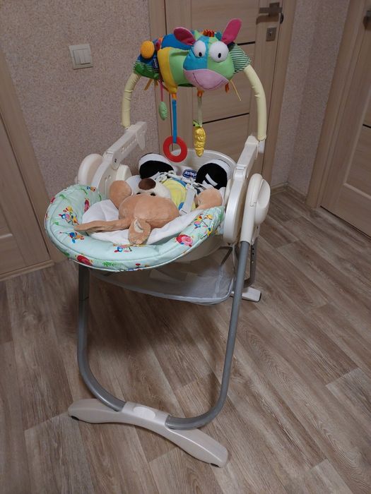 продам дитячий стілець