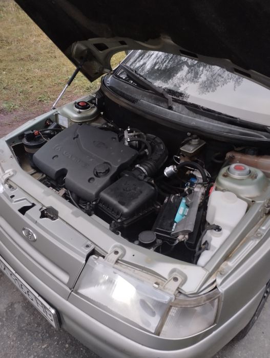 ВАЗ 2110. Двигун 1.6 16v.