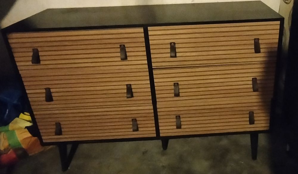 Cómoda estilo vintage