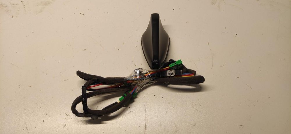 HYUNDAII20 III ANTENA NAVI NAWI GPS PŁETWA  21-24