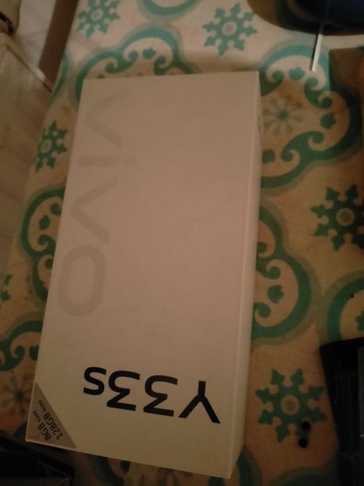 Telefon smartfon VIVO y33s