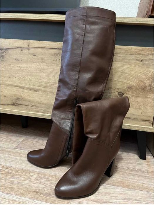 Високі чоботи з якісної натуральної шкіри від Oasis