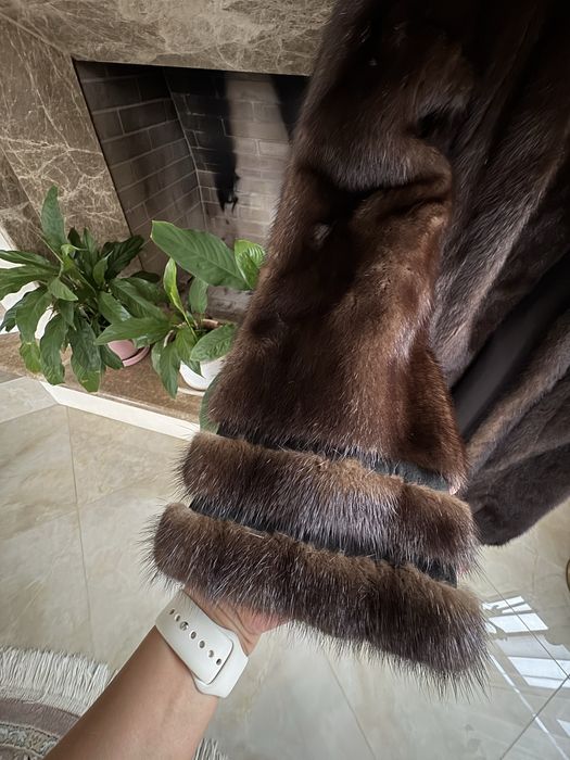 Норкова шуба в хорошому стані