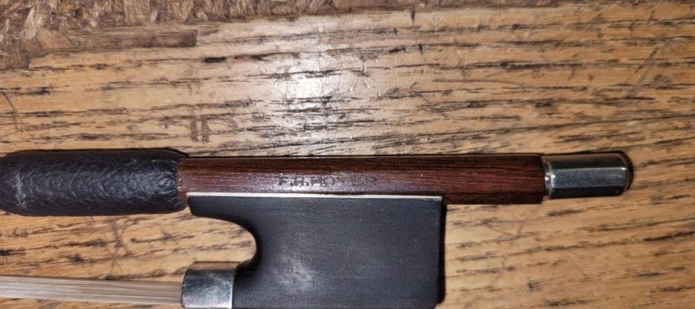 Смички скрипкові