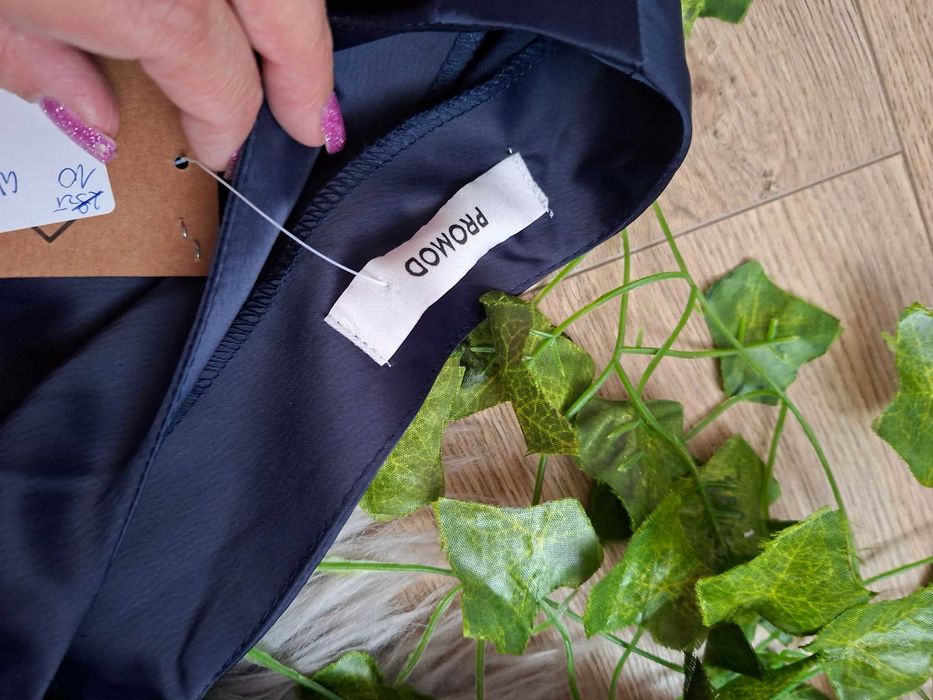 Elegancki kombinezon granatowy