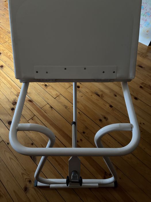 Marquesa branca para massagem/depilação