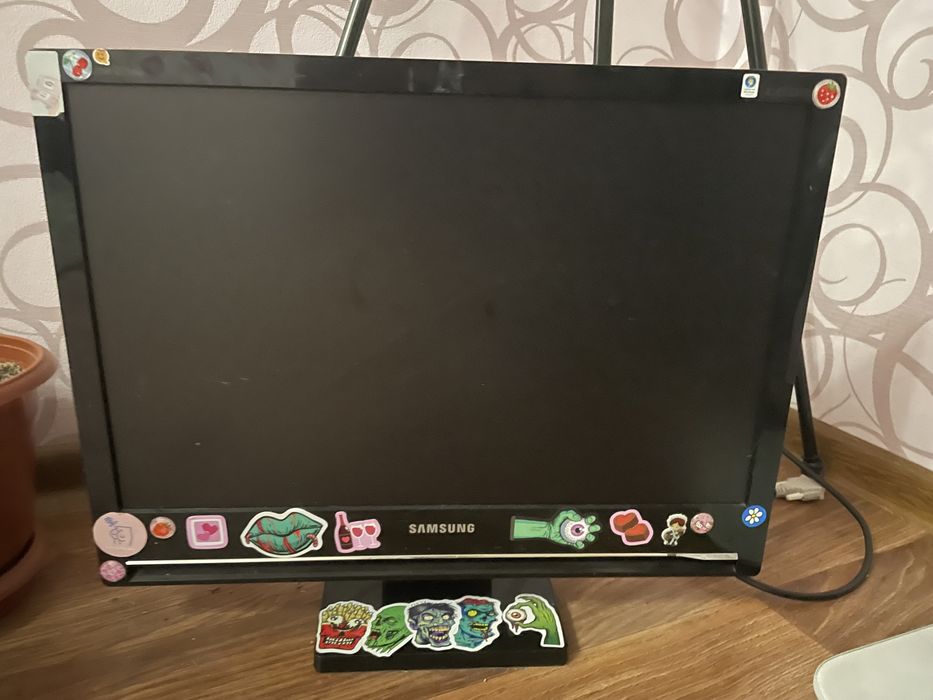 Монитор телевизор samsung 225 mw