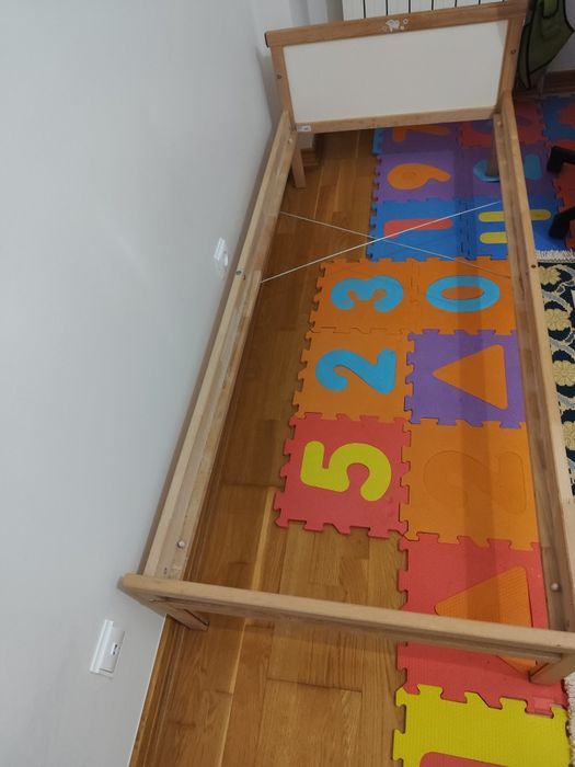 Cama de criança ikeia