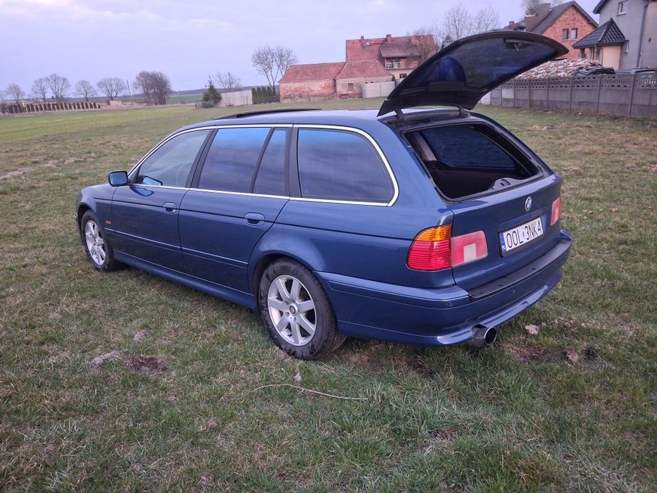 BMW e39 2.2  170KM benzyna