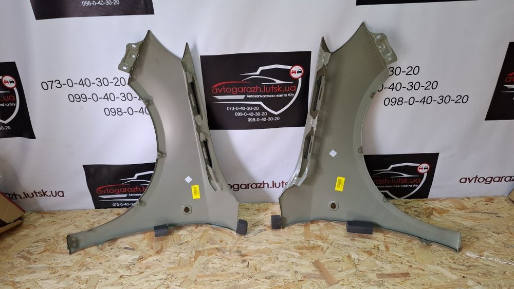 Крило крыла Skoda Fabia roomster Фабия румстер фабіа