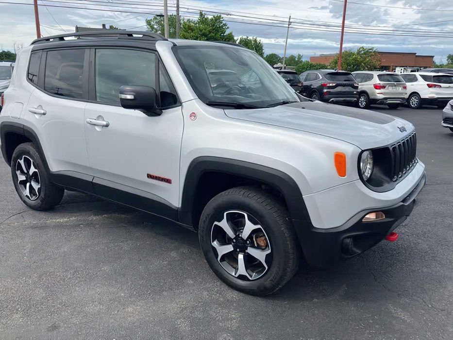 Jeep Renegade Trailhawk      2020