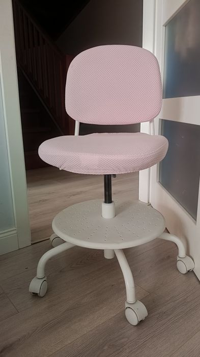 Krzesło VIMUND IKEA regulowane, obrotowe na kółkach dla dzieck