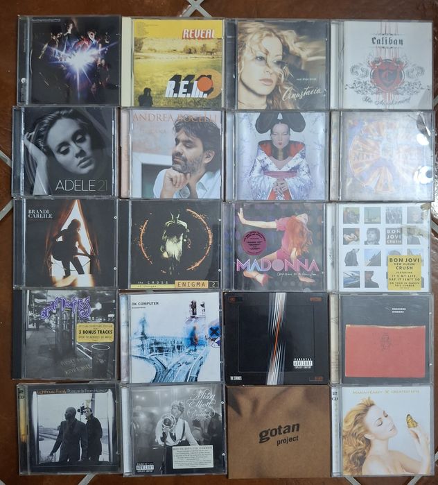 CDs de Música Estrangeira e Portuguesa