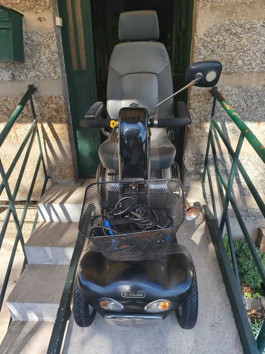 Scooter elétrica mobilidade reduzida